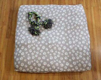 Dog Bed Cover - Fitted Sheet - No Zipper - Washable - Fits Costco Square & Round Dog Bed