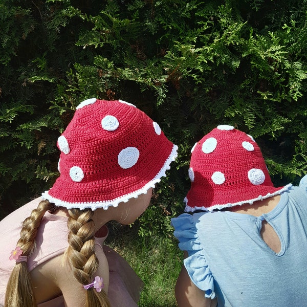 Crochet cotton mushroom bucket hat Girl summer hat Red Toadstool hat Gift for girls Unisex mushroom hat Fairy Mushroom hat Toddler red hat