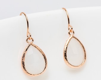 Ohrringe Rosegold Weiß, Ohrhänger rosegolden Tropfen, Brautohrringe, Hochzeitsschmuck, Brautjungfern, Schmuck