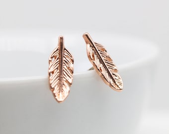 Ohrringe Rosegold // Ohrstecker Rosegold // Federohrringe // Ohrringe Federn // Ohrringe mit Federn