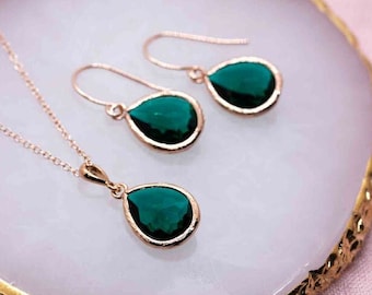 Rose gold green jewelry set, set of earrings and necklace dark green, emerald green jewelry set