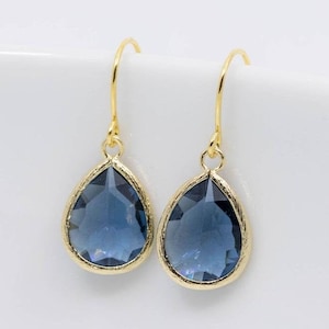 Gold-plated earrings, blue