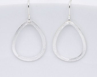Earrings silver drops // earrings drop-shaped // silver earrings drops // hanging earrings silver