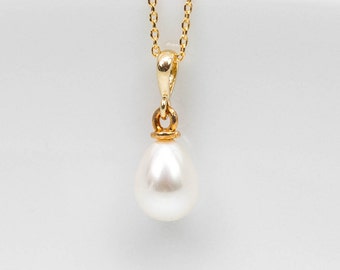 Chain gold plated pearl drop small, chain with pearl, pendant teardrop shape, elegant necklace