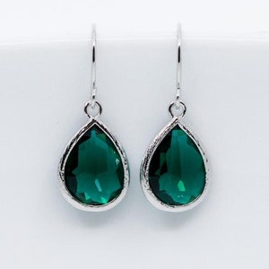 Silver green earrings, fir green hanging earrings, emerald earrings, dark green drop earrings,