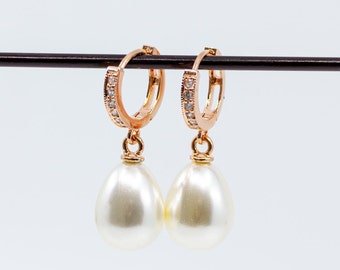 Earrings rose gold pearls, earrings hoops rose gold plated, bridal jewelry, bridal earrings, wedding jewelry, bridesmaids