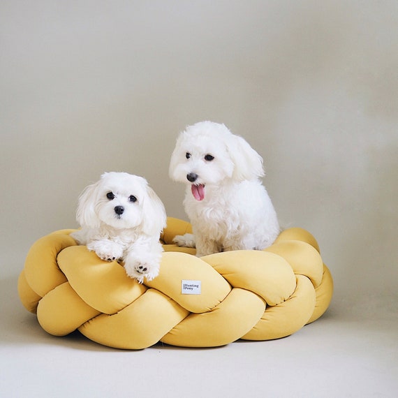 large hamburger dog bed