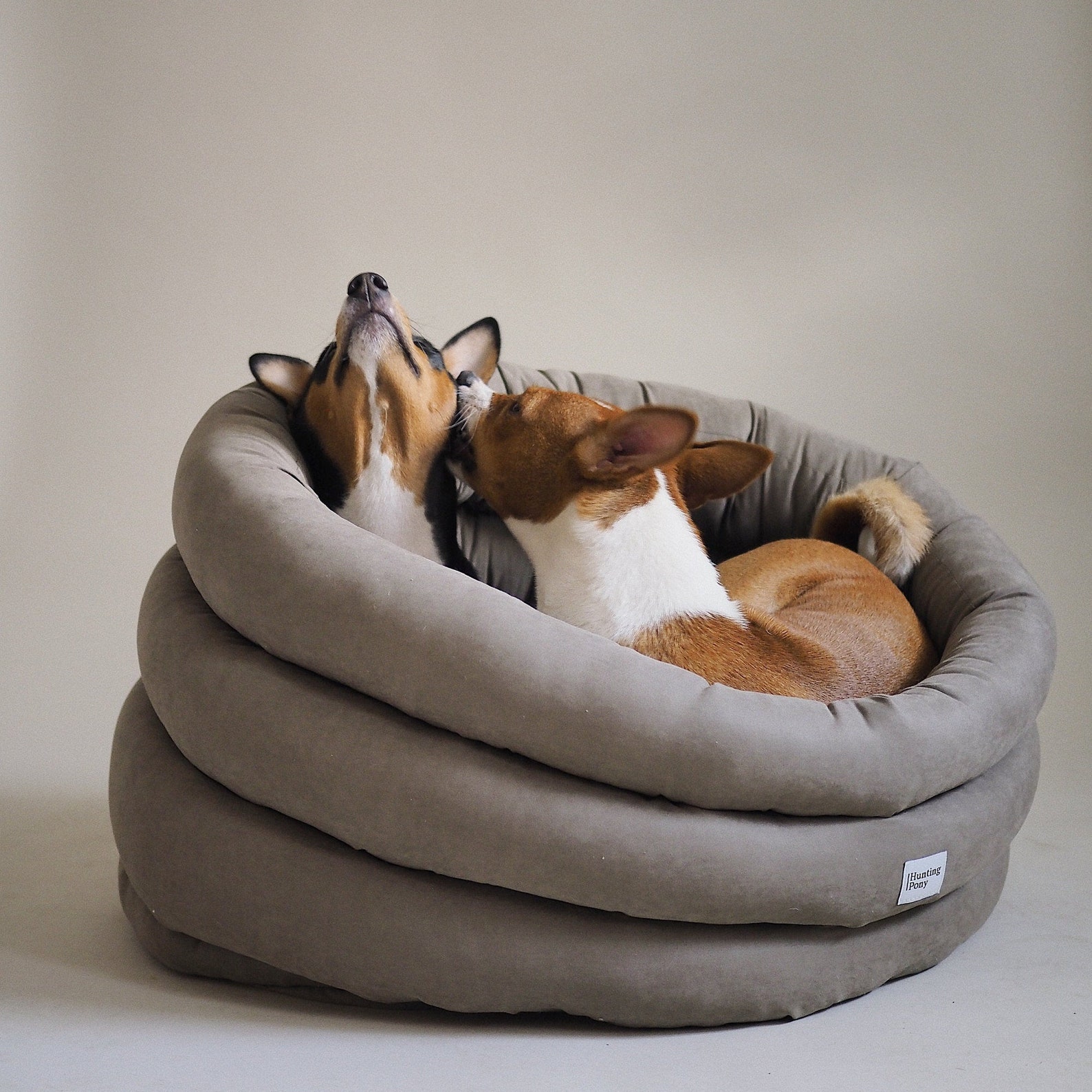 Cloud Dog Bed Round Dark Washable Pet Bed Handmade Dog Bed Etsy