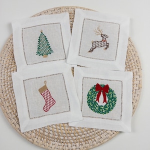 Geborduurde kerstcocktailservetset, kerstdrankservetten, set inclusief kerstboom, kous, krans en rendierservetten