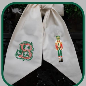 Custom Holiday Monogrammed Wreath Sash,  Personalized Christmas Wreath Sash, Front door decor,