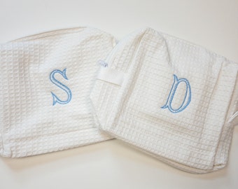 Personalized Cosmetic Bag, Monogrammed Toiletry Bag, Bridesmaid Gift, Wedding Party Gift