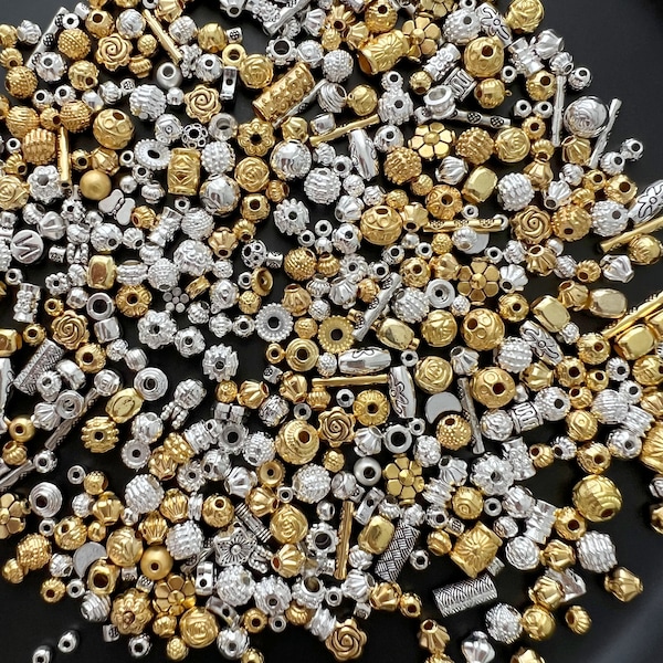 100PCS Spacer Beads 3mm 4mm 5mm 6mm 8mm Gold Silver Assorted Round Heart Shape Flower Spacer Beads Jewelry Making Supplies DIY