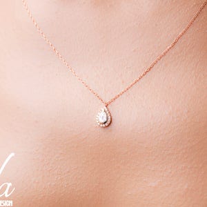 Dainty Necklace - Statement Necklace - Rose Gold Necklace -  Minimalist Jewelry - Simple Necklace -  Everyday Necklace -  Delicate Necklace