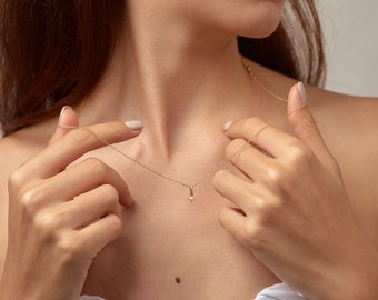 14K Rose Gold Statement Necklace , Dainty Pearl Necklace, Minimalist Pearl Jewelry, Dainty Everyday Necklace , Necklaces for Women