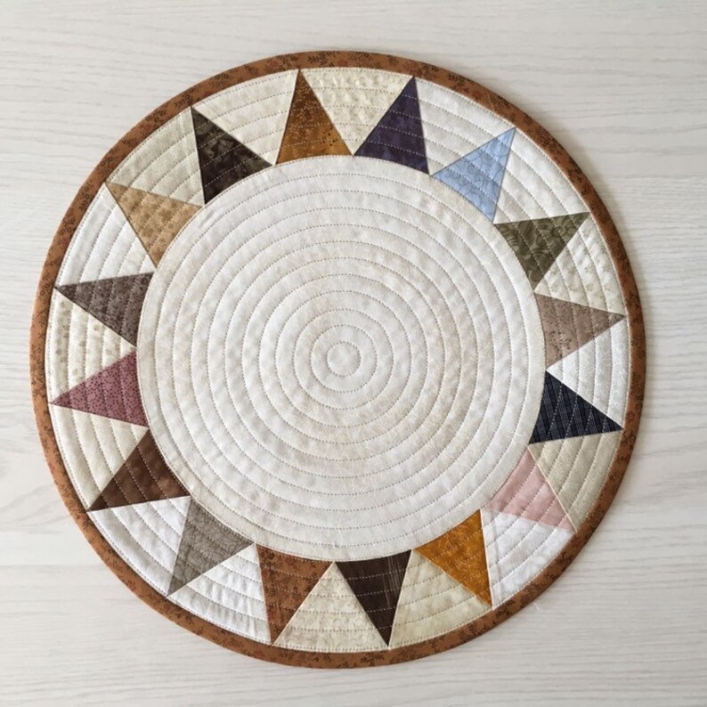 Round quilted placemats set primitive rustic kitchen table mat Etsy