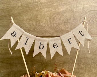 banner de adorno de pastel de tela, banner personalizable con nombre de pastel, banner personalizado, mini banderas, letras mayúsculas en cursiva