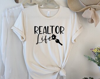 Realtor | I Sell Houses | Realtor Life | Closing Day | Realtor Gifts |