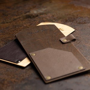 Wood and Leather Check Presenter: &#39;Thank You&#39; Curved Bill Holder
