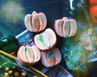 Cera de soja derretida com gengibre para o Hansel e Gretel: decoração de Halloween do Samhain