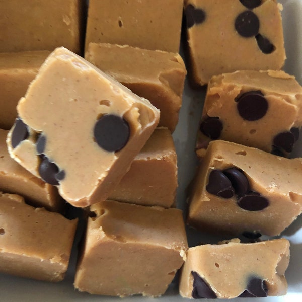 Keto **1 Net Carb*** Peanut Butter Fudge with Keto Chocolate Chips