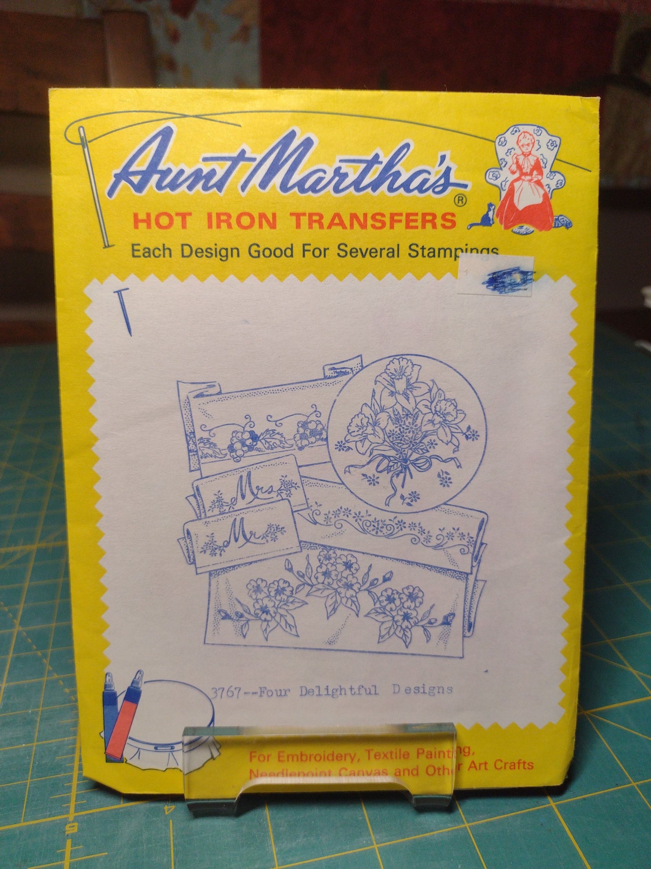 Hot Iron Transfers, For Embroidery, Textile Painting, Needlepoint, Wea –  The Vintage Teacup