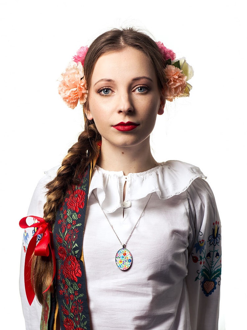 Cadeau FOLK ovale médaillon pour femme cadeau collier polonais folk art Pologne collier avec un dessin floral cadeau pour mère, ethnique bijoux image 3