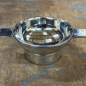 Modern pewter plain quaich cup of friendship