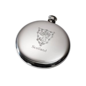 Lion of Scotland Round Wentworth Pewter Sporran Flask, Spirit Flask, 4oz Capacity