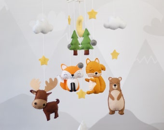 Woodland crib mobile, Felt wall hanging mobile, Forest baby mobile, Animal mobile, Boy mobile, Girl mobile, Ceiling mobile