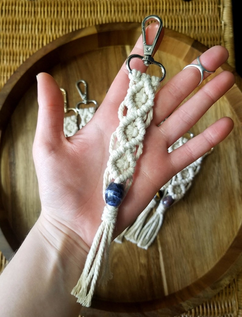 Macrame with Crystal Bead Macrame Keychain with Bead Amethyst Rose Quartz Aventurine Sodalite Crystal Keychain Macrame Keychain Clip