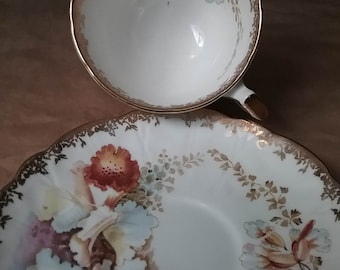 Aynsley England Bone China teacup and saucer