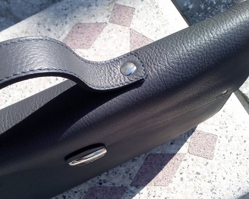 Pc holder handmade made in Italy. Leather folder bag leather briefcase document holder Messenger bag