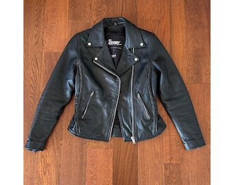 Kurtka motocyklowa ze skóry naturalnej w stylu vintage, ocieplana, z ćwiekami, lata 80. i 90.