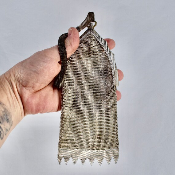 Whiting and Davis Mesh Wristlet, Art Deco Flapper… - image 10