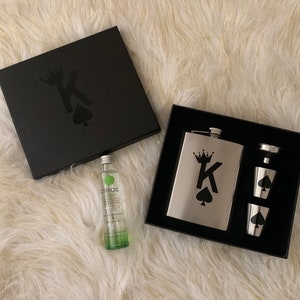King stainless steel flask;  Father’s Day flask; flask for men; alcohol flask