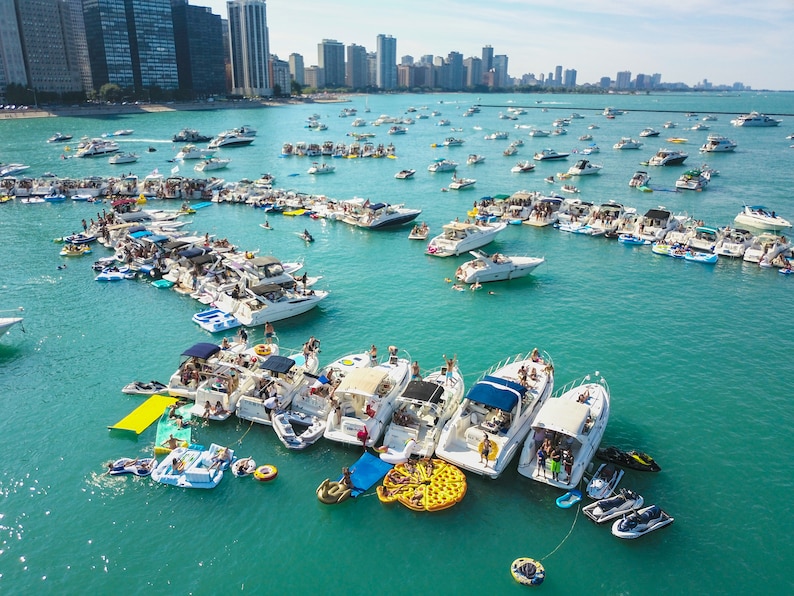 2017 Chicago Scene Boat Party Aerial Photography Wall Art Etsy
