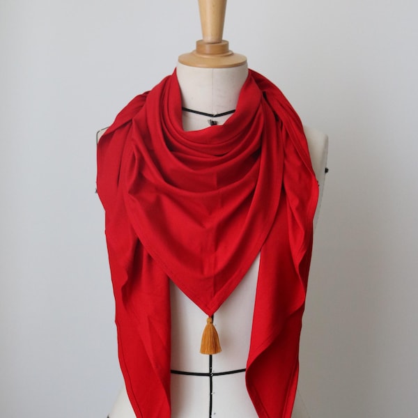 Foulard rouge coquelicot - personnalisable par ses pompons faits mains