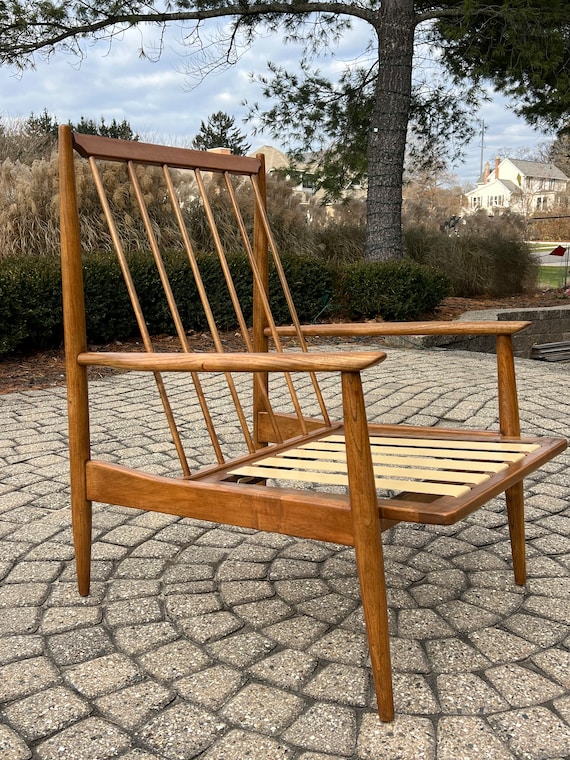 Mid Century Modern Vito Baumritter Spindle Back Armchair Etsy