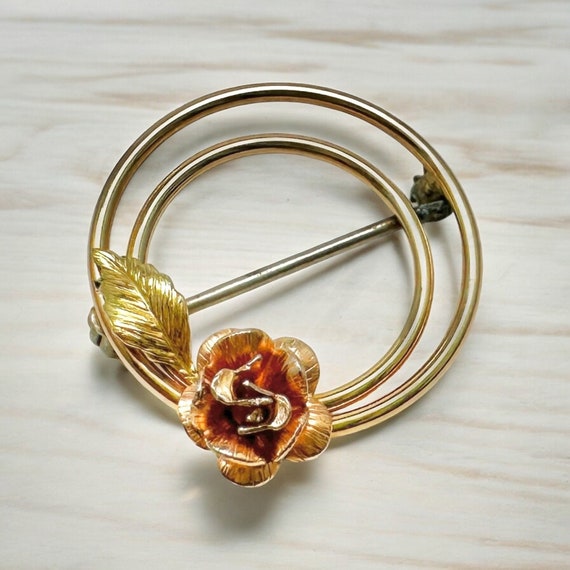 Vintage 1980's rose pin/brooch, gold circle brooc… - image 1