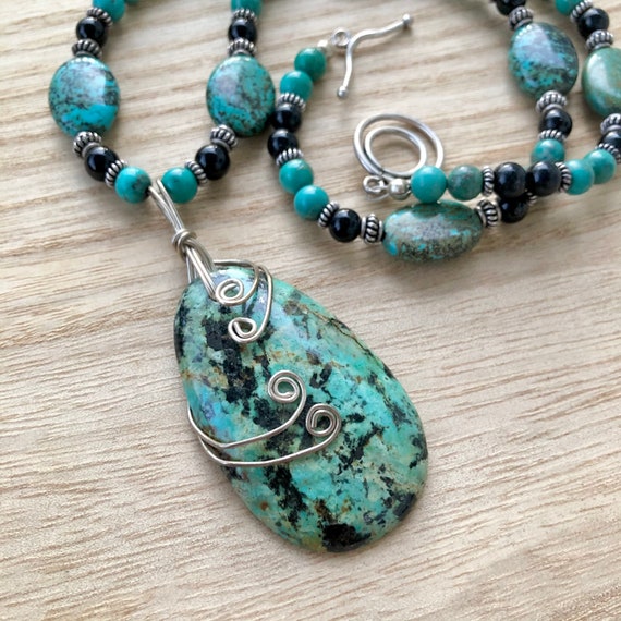 African Turquoise pendant necklace, vintage Afric… - image 2