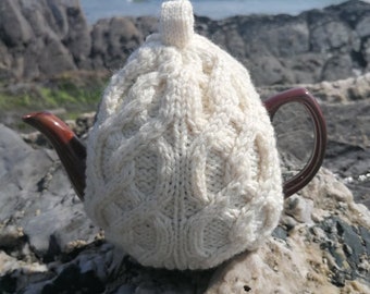 Aran Teapot Cozy / wool teapot cozy / Hand knitted tea cosy