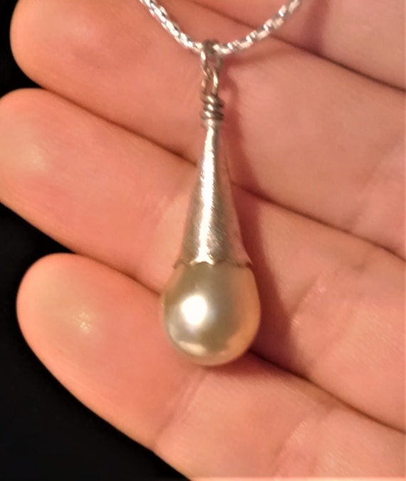 South Sea Pearl Pendant Light Cream Image 0