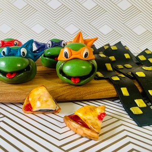 Ninja Turtles cake toppers