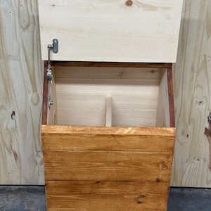 X-Large Soft Close Pet Food Bin: Knotty Pine Storage with Divider