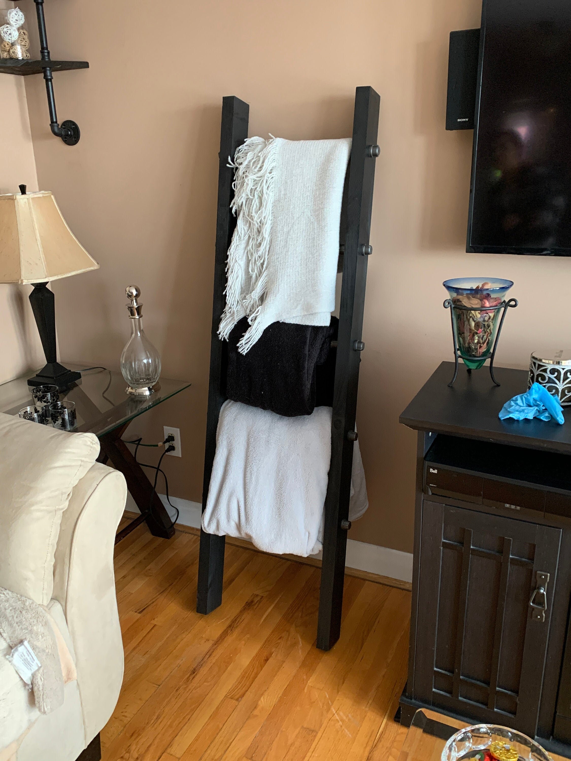 Blanket Ladder Industrial Style Pipe and Wood Blanket Ladder Etsy Canada