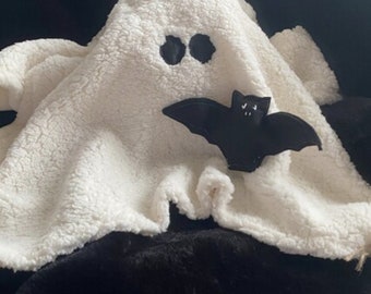 Sherpa Ghost Pillow with Bat: Spooky Halloween Decor Large ultra soft ghost