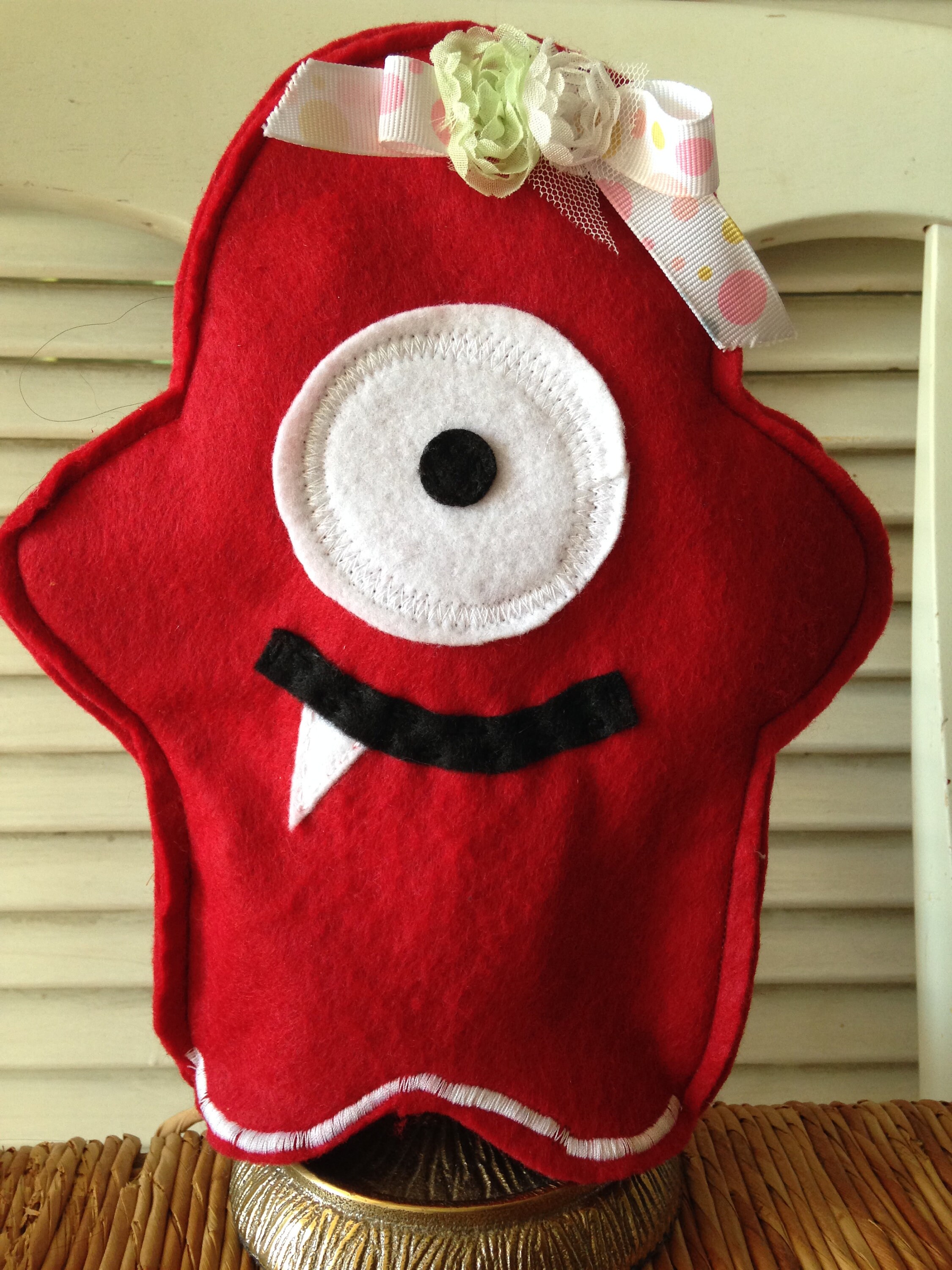 ugly hand puppet