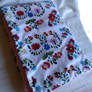 HUNGARIANA -  Baby/Crib/ Kid Blanket / Adult Throw -Traditional Hungarian  ethnic matyó  print and waffle fabric