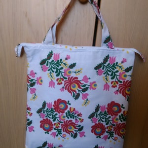 Traditional Hungarian ethnic embroidery  kalocsa print  tote bag with zipper and inner pocket
