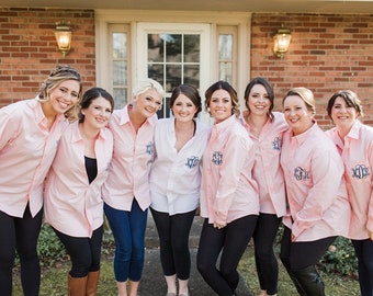 Set of 15 Monogrammed Bridesmaid Button Down Shirts, Embroidered Bridal Party Shirt, Getting Ready Oversized Shirt, Bachelorette Party Shirt